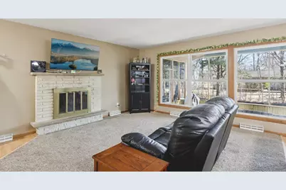 2229 Westbrook Lane, Madison, WI 53711 - Photo 7