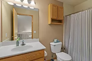 3236 Stonecreek Dr, Madison, WI 53719 - Photo 19