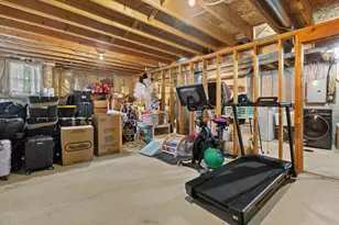3236 Stonecreek Dr, Madison, WI 53719 - Photo 21