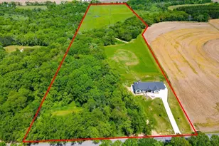 W9650 Rucks Rd, Cambridge, WI 53523 - Photo 1