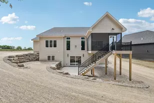 W8778 Blue Violet Ct, Cambridge, WI 53523 - Photo 45