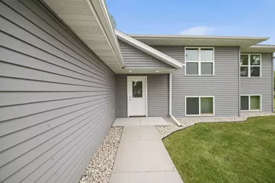 390 Meadow Lane, Columbus, WI 53925 - Photo 7