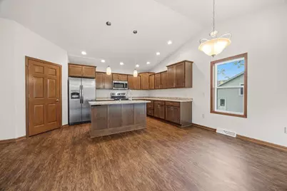 390 Meadow Lane, Columbus, WI 53925 - Photo 11