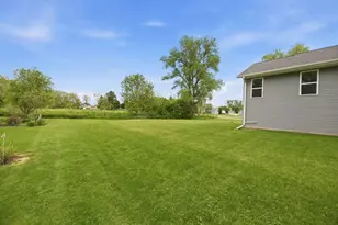 390 Meadow Ln, Columbus, WI 53925 - Photo 57