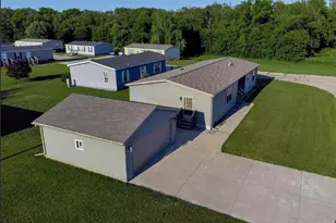 897 E Lake St, Lake Mills, WI 53551 - Photo 1