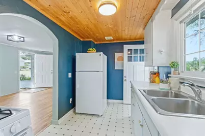 4711 Camden Road, Madison, WI 53716 - Photo 9