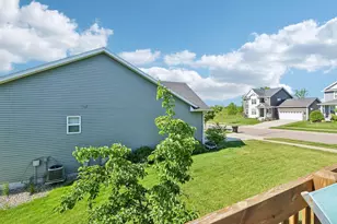 116 Crooked Tree Circle, DeForest, WI 53532 - Photo 39