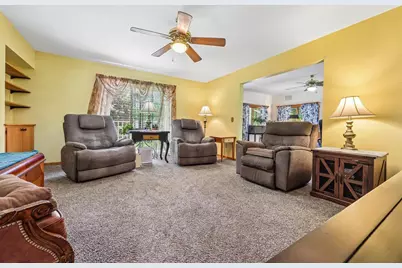 135 Riverview Heights, Mayville, WI 53050 - Photo 9