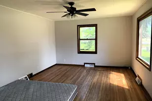 744 Farnham St, Columbus, WI 53925 - Photo 7