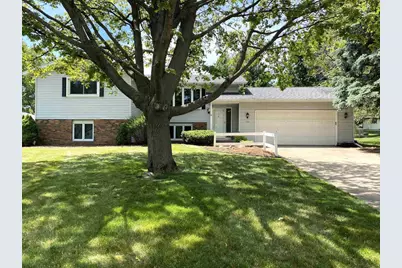 210 Avalon Road, Columbus, WI 53925 - Photo 17