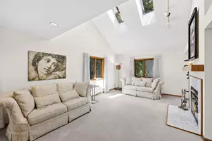 1 White Oaks Ln, Madison, WI 53711 - Photo 3
