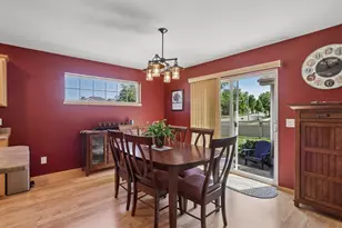 501 Pine Lawn Pkwy, Verona, WI 53593 - Photo 5
