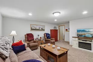 501 Pine Lawn Pkwy, Verona, WI 53593 - Photo 31