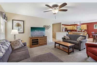 501 Pine Lawn Parkway, Verona, WI 53593 - Photo 9