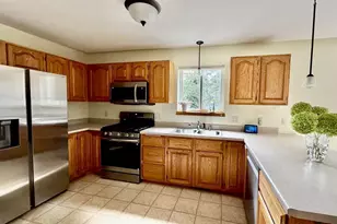 1505 Dayflower Dr, Madison, WI 53719 - Photo 13