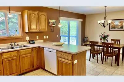 1505 Dayflower Drive, Madison, WI 53719 - Photo 7