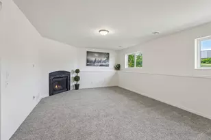 202 Michelle Ln, Cottage Grove, WI 53527 - Photo 25