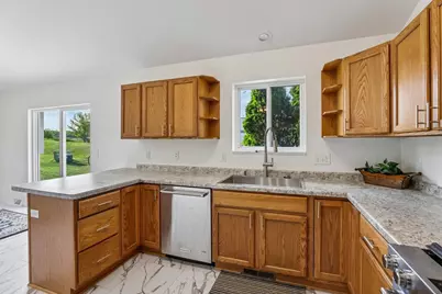 202 Michelle Lane, Cottage Grove, WI 53527 - Photo 13