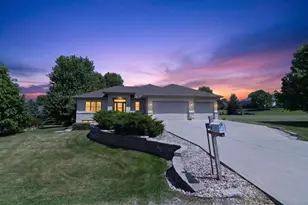 5215 Preservation Pl, Sun Prairie, WI 53590 - Photo 1