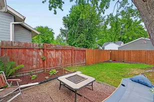 2522 Moland St, Madison, WI 53704 - Photo 37