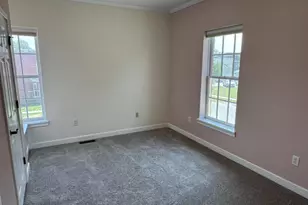 189 S High St, Janesville, WI 53548 - Photo 37