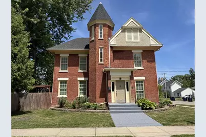 189 S High Street, Janesville, WI 53548 - Photo 1