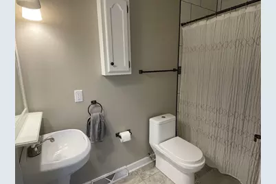 189 S High Street, Janesville, WI 53548 - Photo 19