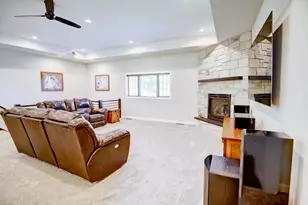 107 Savannah Cir, Barneveld, WI 53507 - Photo 37