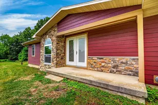 1397 Sayles Trail, Belleville, WI 53508 - Photo 9