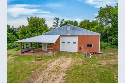 1397 Sayles Trail, Belleville, WI 53508 - Photo 3