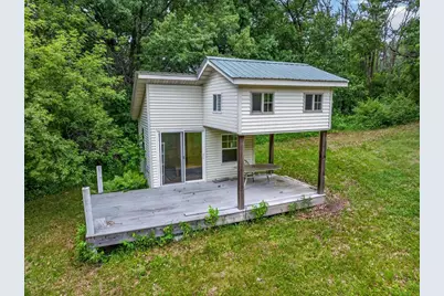 1397 Sayles Trail, Belleville, WI 53508 - Photo 5