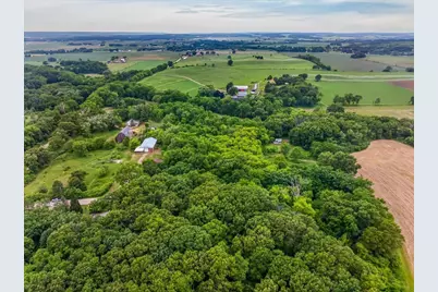 1397 Sayles Trail, Belleville, WI 53508 - Photo 37