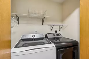 7203 Mid Town Rd, Madison, WI 53719 - Photo 25