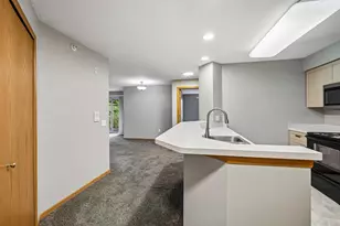 7203 Mid Town Rd, Madison, WI 53719 - Photo 15