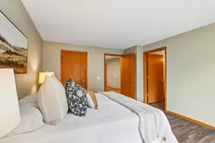 7203 Mid Town Rd, Madison, WI 53719 - Photo 21