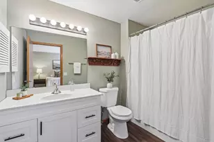 7203 Mid Town Rd, Madison, WI 53719 - Photo 23