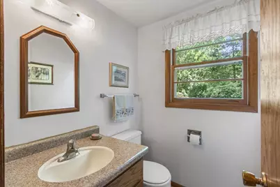 1205 Ellen Avenue, Madison, WI 53716 - Photo 37