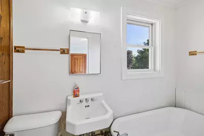 202 W 3rd Street, Waunakee, WI 53597 - Photo 33