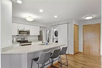 7203 Mid Town Road #209, Madison, WI 53719 - Photo 9