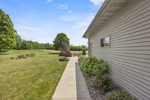 N7166 Forest Ridge Rd, Brooklyn, WI 54971 - Photo 55