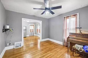 811 W Franklin St, Portage, WI 53901 - Photo 5