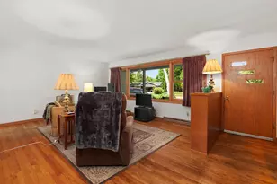 5319 Autumn Ln, Mcfarland, WI 53558 - Photo 9