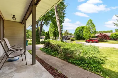 5319 Autumn Lane, Mcfarland, WI 53558 - Photo 3