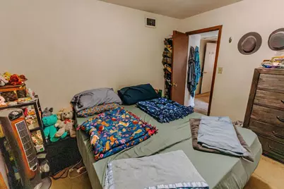 3813 E Barnard Avenue, Cudahy, WI 53110 - Photo 35