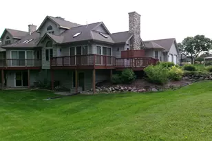 620 Monroe St, Beaver Dam, WI 53916 - Photo 1