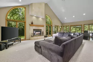 S4349 Fox Hill Cir, Baraboo, WI 53913 - Photo 11