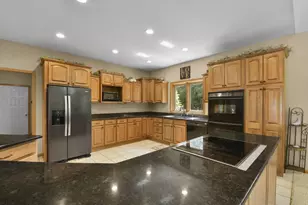 S4349 Fox Hill Cir, Baraboo, WI 53913 - Photo 9