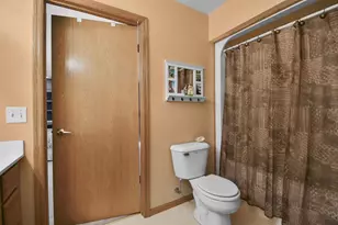S4349 Fox Hill Cir, Baraboo, WI 53913 - Photo 41