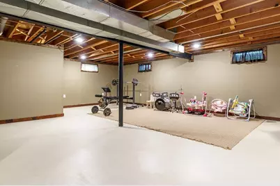1749 Oak Leaf Drive, South Beloit, IL 61080 - Photo 39