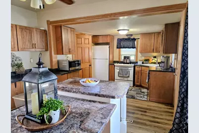 288 Riverside Street, Janesville, WI 53548 - Photo 7